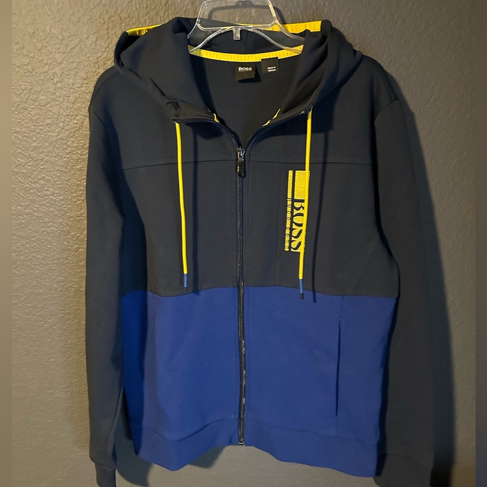 Hugo boss sweater